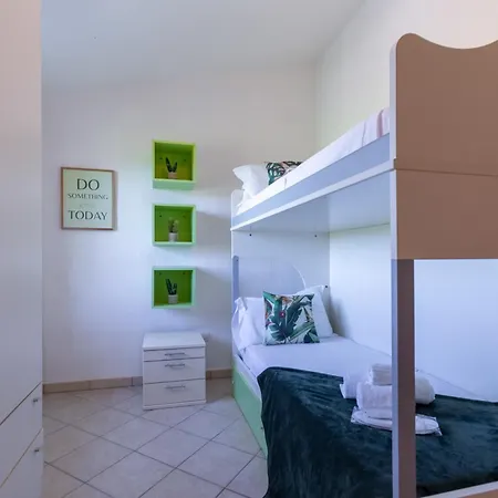 Porto Pino, Garden And Pool Holiday home Sant'Anna Arresi