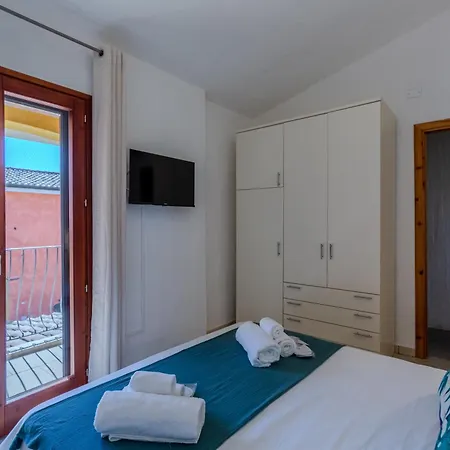 Holiday home Porto Pino, Garden And Pool