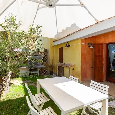 Porto Pino, Garden And Pool Southsardiniaholidays SantʼAnna Arresi