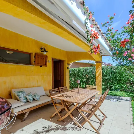 Porto Pino, Garden And Pool