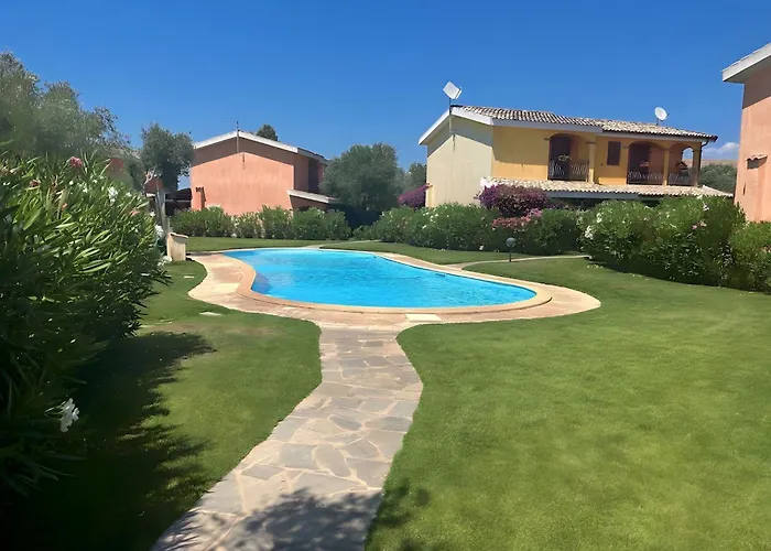 Porto Pino, Garden And Pool Southsardiniaholidays SantʼAnna Arresi