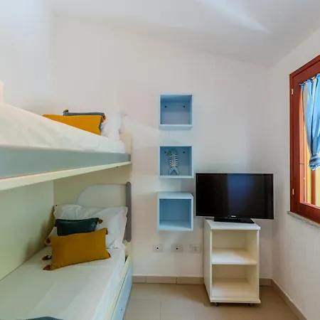 Porto Pino, Garden And Pool Southsardiniaholidays * SantʼAnna Arresi