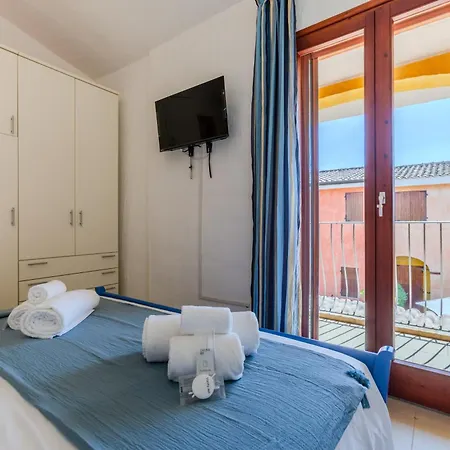 Porto Pino, Garden And Pool Southsardiniaholidays * SantʼAnna Arresi