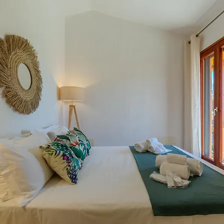 Hébergement de vacances Porto Pino, Garden And Pool Southsardiniaholidays SantʼAnna Arresi