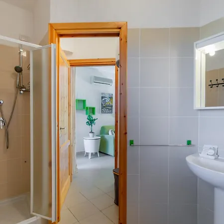 Porto Pino, Garden And Pool Southsardiniaholidays SantʼAnna Arresi