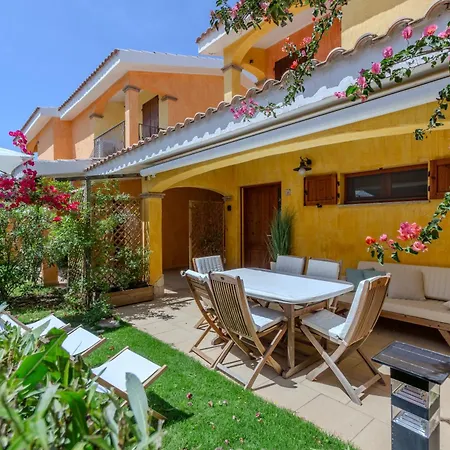 Porto Pino, Garden And Pool Dom wakacyjny